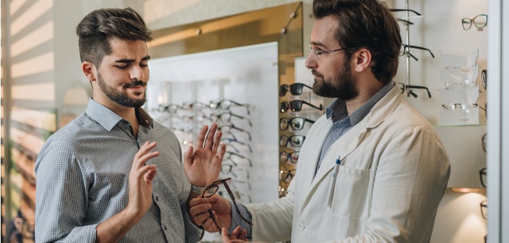 Man not liking traditional glasses